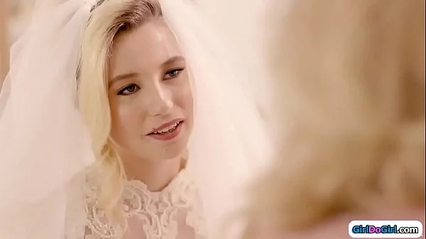 Stepmom licking stepteen before marriage