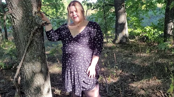Fucked a chubby hitchhiker in the woods and cum on her ass in torn pantyhose