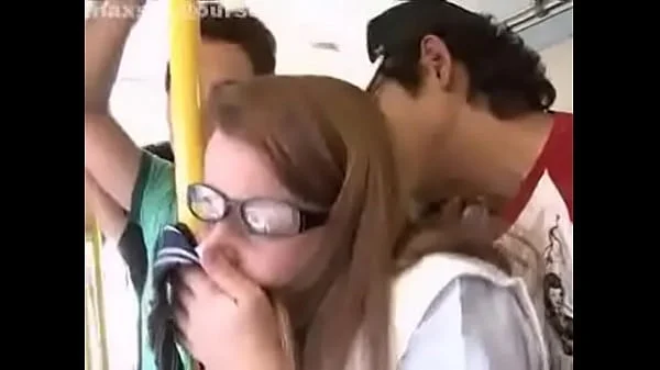 Schullmädchen und cheerleaders