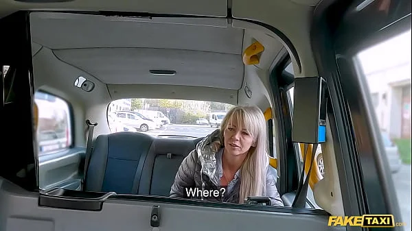 Fake Taxi GILF has no cash to pay the driver so she fucks him for payment