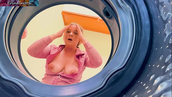 Stepmom stuck in the washing machine takes it in both holes to keep it a secret