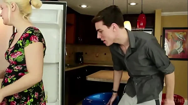 Son is playing hardcore game with his step mom
