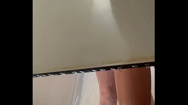 Shower Vouyer