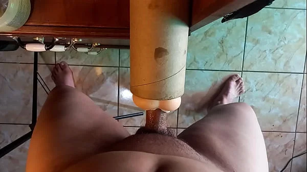 Follando vagina de goma hasta correrme
