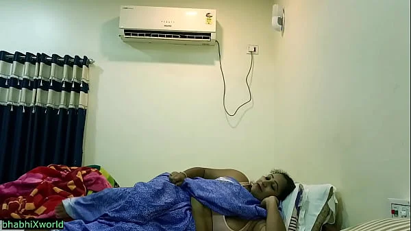 Hot Indian Bhabhi Sex with Poor Boy! Desi Hardcore Sex