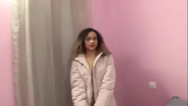 Sara ends up SHAFTED by a MONSTERCOCK on her first casting