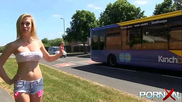 Hottie blondie Chessie Kay pissing in public