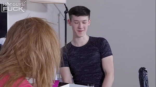 Energetic Andrew Fucks Kim Non-Stop Until He Glazes Her Chest With His Cum
