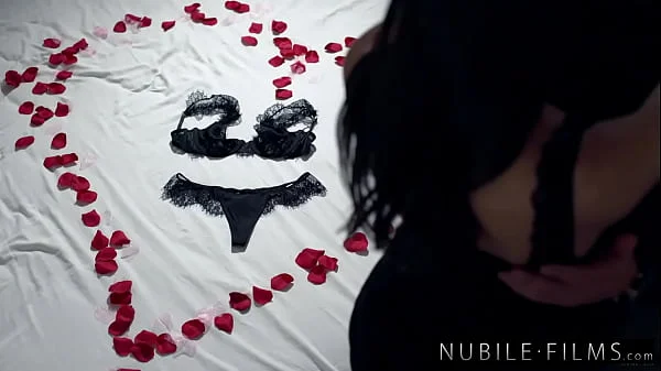 Hot Emily Willis Surprise Lingerie Fantasy Fuck - S1:E8