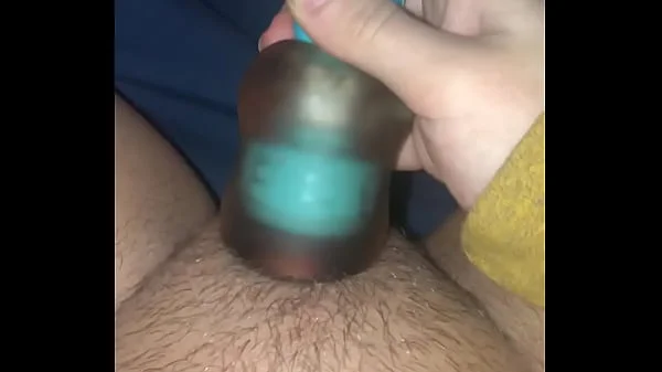 amateur big clit fucking toy and cumming