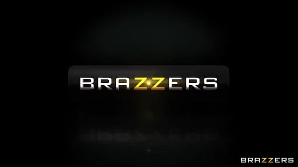 Butts In Sync / Brazzers  / download full from http://zzfull.com/syn