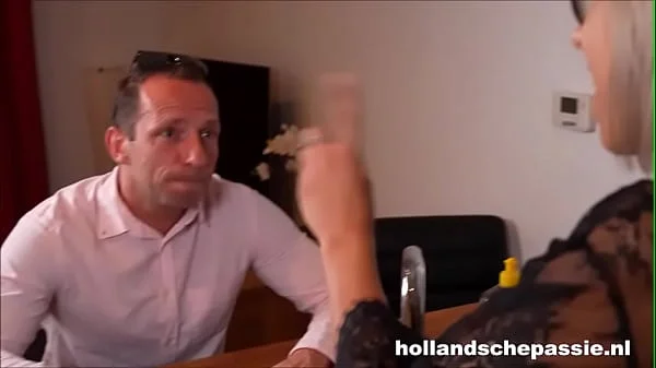 Blonde Jolynn wil zijn grote pik