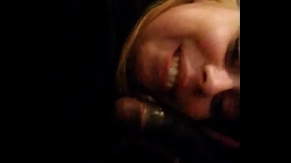 Elize onderdanige BBC sletje