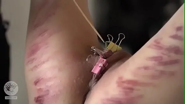 Fit milf whipped right on her cunt