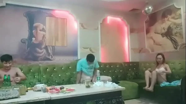 chinese ktv kinky group sex sitting lady