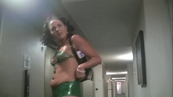 Helena Price - I rode the Sybian to ORGASM IN PUBLIC!!!