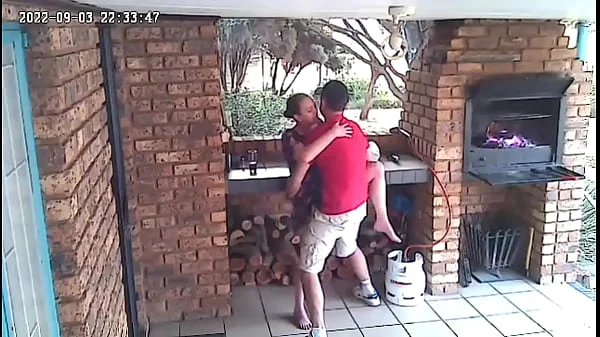 Spy camera : couple caught fucking on the porch of the nature reserve