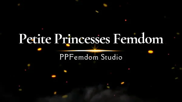 Dominant Gamer Girl Jucy First Time Ignore Facesitting And Ass Worship Lezdom